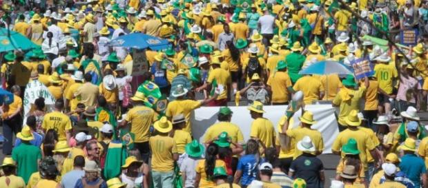 Nova manifestação de combate à corrupção no Brasil Nova manifestação de combate à corrupção no Brasil