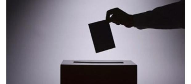 Pensionato muore dopo aver votato - Dailygrenn.it Pensionato muore dopo aver votato - Dailygrenn.it