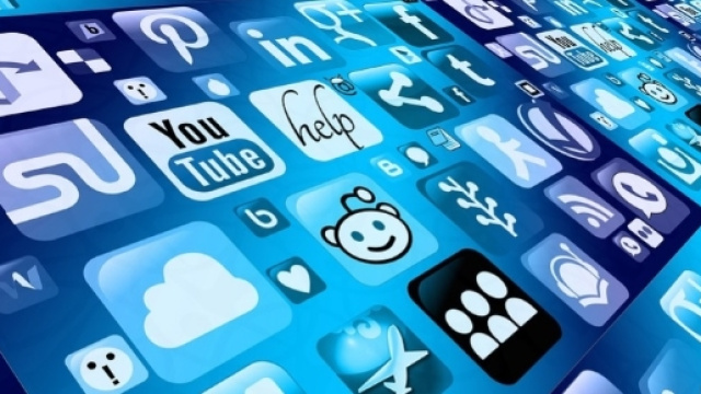 Volantino Mediaworld e Unieuro offerte inizio dicembre 2016