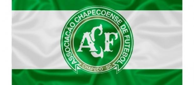 Bandeira da Chapecoense - Comprar em Universo Estampa - com.br Bandeira da Chapecoense - Comprar em Universo Estampa - com.br