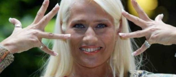Heather Parisi e Giancarlo Magalli, è scontro Heather Parisi e Giancarlo Magalli, è scontro