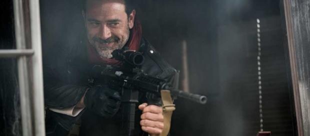 Negan Takes Aim in a New Walking Dead Season 7 Photo - superherohype.com Negan Takes Aim in a New Walking Dead Season 7 Photo - superherohype.com