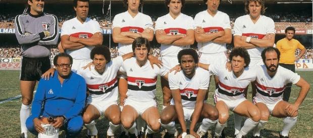 O time da decisão do título de 1981 que começava com o goleiro Valdir Pérez e terminava com Mário Sérgio O time da decisão do título de 1981 que começava com o goleiro Valdir Pérez e terminava com Mário Sérgio