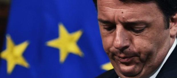 Premier Włoch Renzi po przegranym referendum Premier Włoch Renzi po przegranym referendum