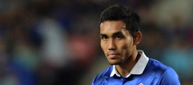 Teerasil Dangda of Thailand. AFF Suzuki Cup 2016 image sourced by Blasting News Teerasil Dangda of Thailand. AFF Suzuki Cup 2016 image sourced by Blasting News