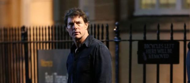 Tom Cruise looks utterly confused in the Mummy reboot's first pictures - digitalspy.com Tom Cruise looks utterly confused in the Mummy reboot's first pictures - digitalspy.com