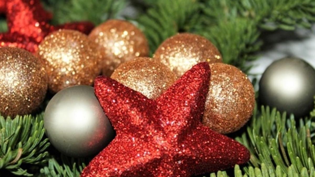 Decorazioni Natalizie Per Casa Fai Da Te.Addobbi Natalizi Fai Da Te Idee Semplici Per Le Decorazioni Di Natale 2016