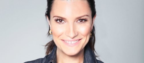 Laura Pausini, inizia un magico 2016: nuove date per il Tour Stadi ... - correttainformazione.it