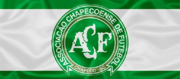 A Chapecoense busca se refazer após trágico acidente aéreo A Chapecoense busca se refazer após trágico acidente aéreo