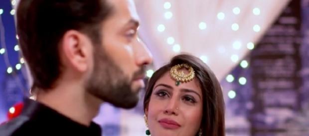 Anika and Shivaay Ishqbaaz (Youtube screen grab) Anika and Shivaay Ishqbaaz (Youtube screen grab)