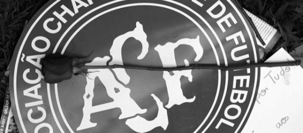 El fútbol está de luto: 19 jugadores del Chapecoense pierden su vida El fútbol está de luto: 19 jugadores del Chapecoense pierden su vida