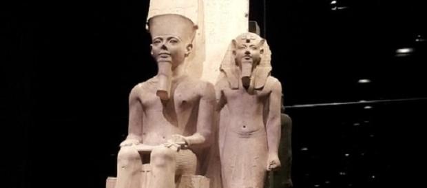 La mummia di Nefertari nel museo egizio di Torino La mummia di Nefertari nel museo egizio di Torino