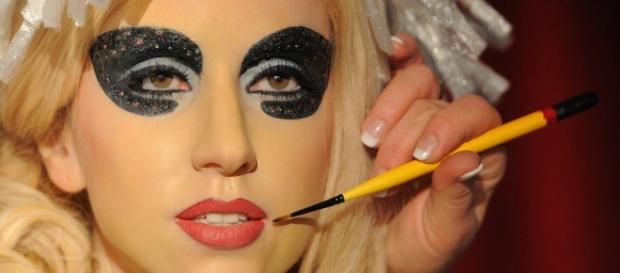 Lady Gaga: "Ho dei disturbi mentali!" Lady Gaga: "Ho dei disturbi mentali!"