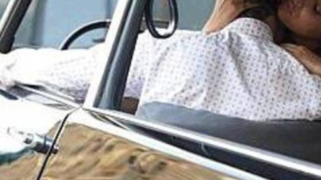 Gli atti osceni in luogo pubblico non sono pi&ugrave; un reato dal 2016