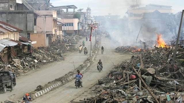 Terremoto e tzunami in Indonesia