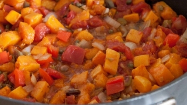 Caponata, ricetta rivisitata: ecco una valida alternativa ad un piatto classico.