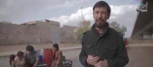 John Cantlie nell'ultimo filmato dell'autoproclamato "Stato Islamico"