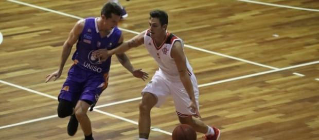 Flamengo busca mais uma vitória no NBB (Foto: Gilvan de Souza/Flamengo) Flamengo busca mais uma vitória no NBB (Foto: Gilvan de Souza/Flamengo)