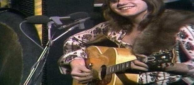 Greg Lake durante "Pictures at an exhibition". Greg Lake durante "Pictures at an exhibition".