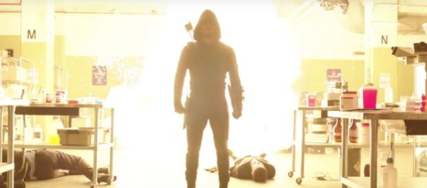 Oliver/Green Arrow (Stephen Amell) in "What We Leave Behind"/Photo via screencap, 'Arrow'/The CW Oliver/Green Arrow (Stephen Amell) in "What We Leave Behind"/Photo via screencap, 'Arrow'/The CW