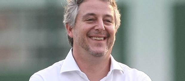 Presidente do Palmeiras tem a mesma posição do time rival sobre homenagem à Chapecoense Presidente do Palmeiras tem a mesma posição do time rival sobre homenagem à Chapecoense