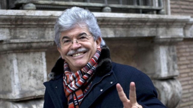 Antonio Razzi vorrebbe fare il premier