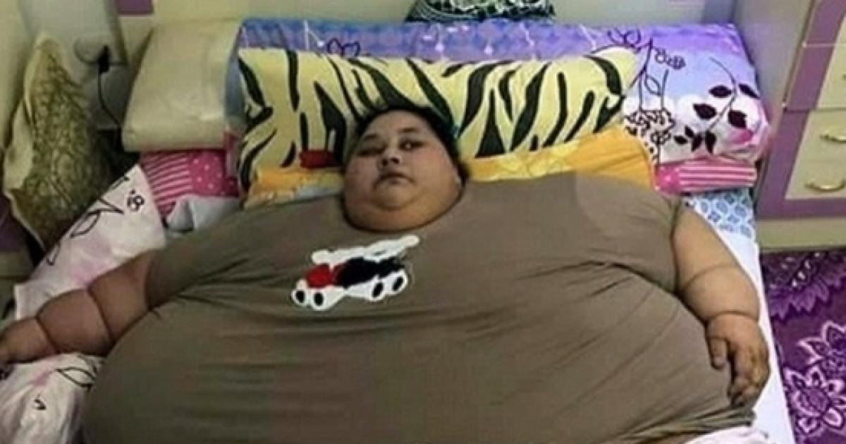 La donna più pesante al mondo pesa 500 Kg e vive in Egitto La donna più pesante al mondo pesa 500 Kg e vive in Egitto