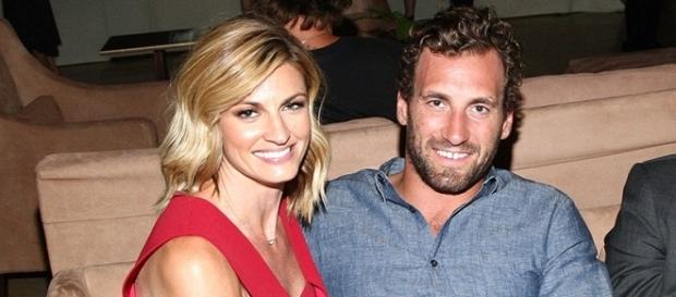 Erin Andrews and Boyfriend Jarret Stoll Make First Public ... - contentreloaded.com Erin Andrews and Boyfriend Jarret Stoll Make First Public ... - contentreloaded.com
