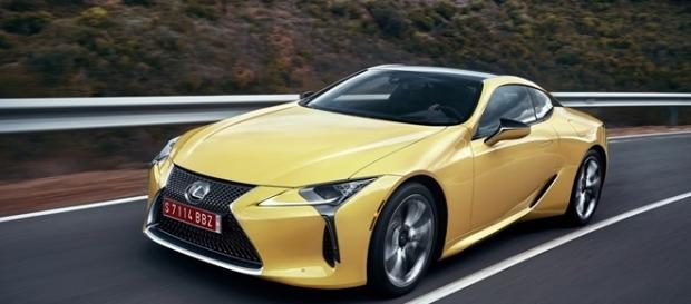 Novo Lexus LC 500 chega aos 97 km/h em 4,5 segundos Novo Lexus LC 500 chega aos 97 km/h em 4,5 segundos