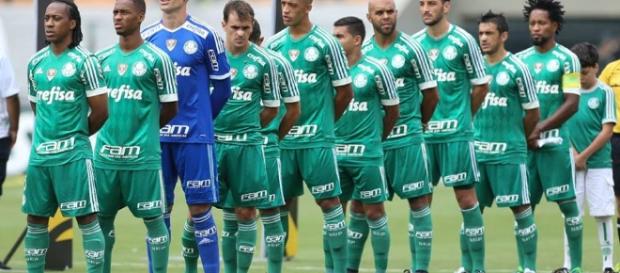 Palmeiras enfileirado para enfrentar o Corinthians Palmeiras enfileirado para enfrentar o Corinthians