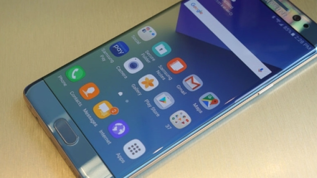 Galaxy Note 7 esplosi per errore di progettazione