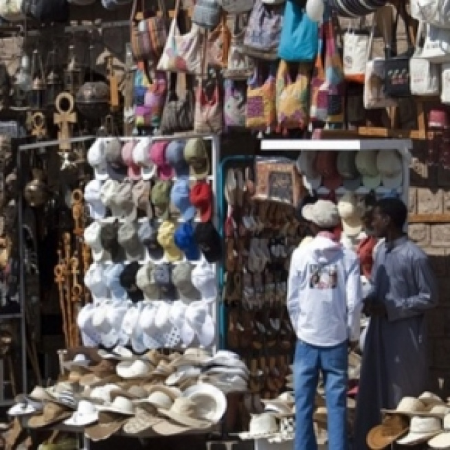 Street vendors have good example for us
