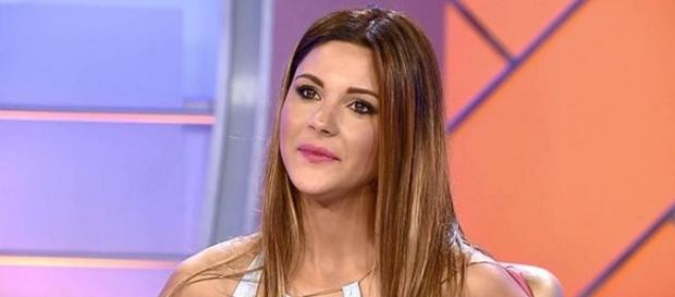 Foto de la tronista Alba en MYHYV Foto de la tronista Alba en MYHYV