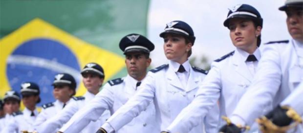 Profissionais do Curso de Formação de Sargentos Profissionais do Curso de Formação de Sargentos