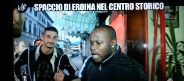 Un'immagine del servizio trasmesso dalle Iene Un'immagine del servizio trasmesso dalle Iene