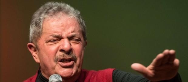 Em destaque, ex-presidente Lula. Em destaque, ex-presidente Lula.