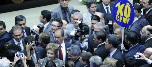 Senado quer garantias para aprovar CPMF Senado quer garantias para aprovar CPMF