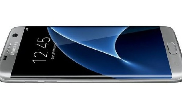 Galaxy S7 Ege nella colorazione argento