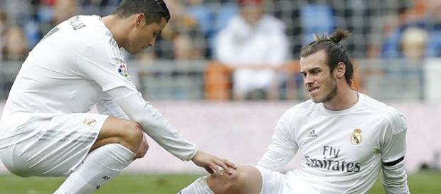 Bale se lesiona durante un partido Bale se lesiona durante un partido