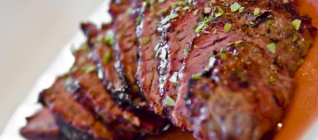 Proteínas devem ser consumidas sem carboidratos Proteínas devem ser consumidas sem carboidratos