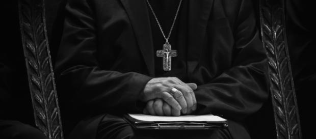 Come si pone la Chiesa verso i preti pedofili? Come si pone la Chiesa verso i preti pedofili?