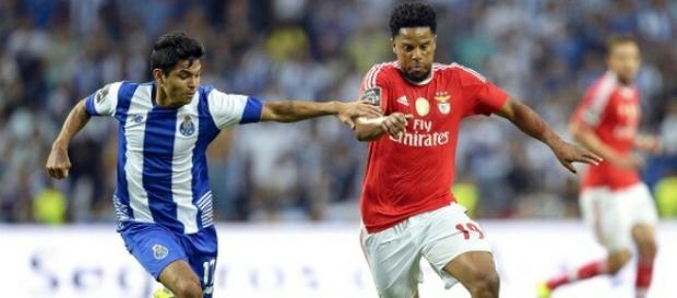 Fc Porto venceu Benfica no Estádio da Luz por 2-1. Fc Porto venceu Benfica no Estádio da Luz por 2-1.