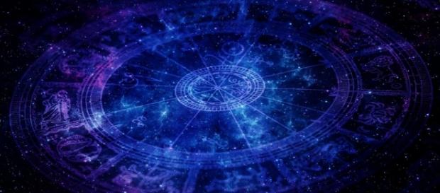 Horoscopul zilei de 12 februarie 2016 Horoscopul zilei de 12 februarie 2016