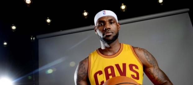 LeBron James irá comandar os Cavs contra os Bulls LeBron James irá comandar os Cavs contra os Bulls