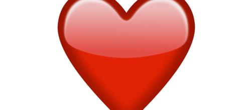 Cuore Di San Valentino Che Pulsa Su Whatsapp E Dediche D Amore