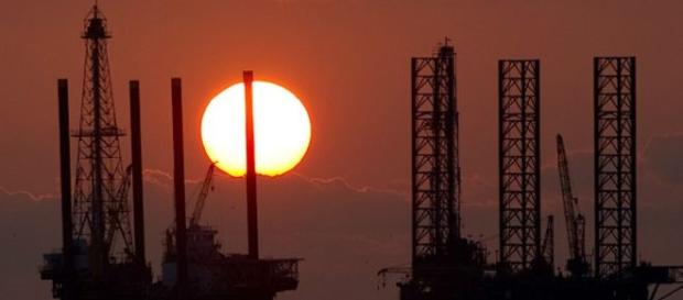 Un Acuerdo Petrolero Busca Estabilizar los Precios Un Acuerdo Petrolero Busca Estabilizar los Precios