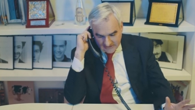 Elio nel video ufficiale di 'Vincere l'odio'