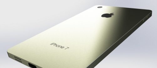 Apple iPhone 7: sarà impermeabile?