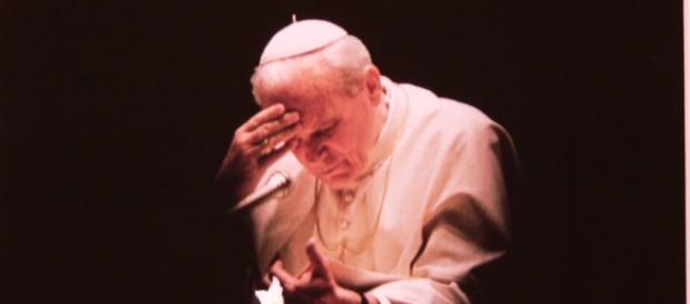 Pope John Paul II (flickr.com) Pope John Paul II (flickr.com)