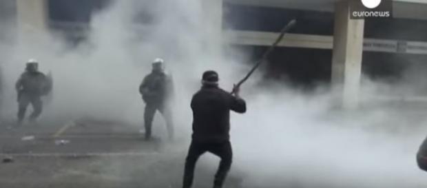 Protesta contro la riforma pensioni in Grecia Protesta contro la riforma pensioni in Grecia